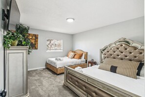 2 bedrooms, free WiFi - NEW-Close to Confluence Park! (Denver)