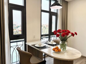 Family Apartment | In-room safe, laptop workspace, soundproofing, free WiFi - 22Land Legend Residence (Hanoi)