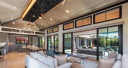 Luxury Nohea Home with Pool & 2 Adjoining Ohanas