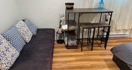 Cozy private comfortable basement suite