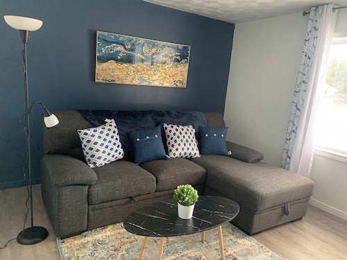 fully furnished 2 bedrooms house
