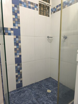 Handtücher, Toilettenpapier