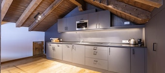 Welcoming Chalet With Balcony