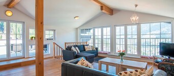 Lavish Apartment Nearby Tourist Attractions