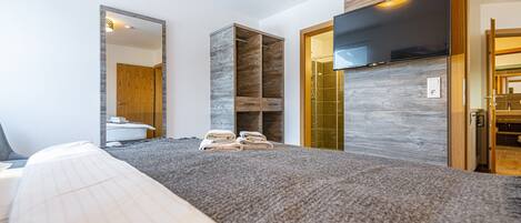 Appartement Ălite, 4 chambres | 20 chambres