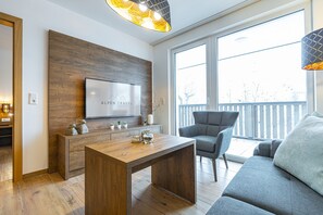 Elite Apartment, 4 Bedrooms | Living room - Splendid Apartment With Patio (Bad Hofgastein)