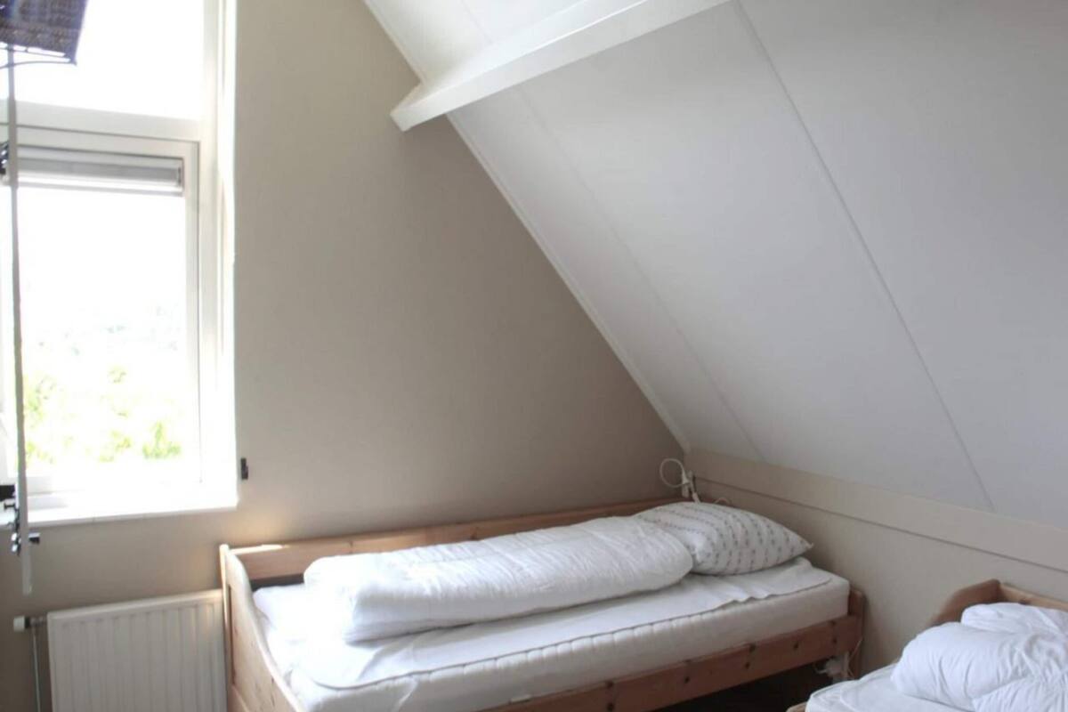 29 chambres, ameublement personnalisé