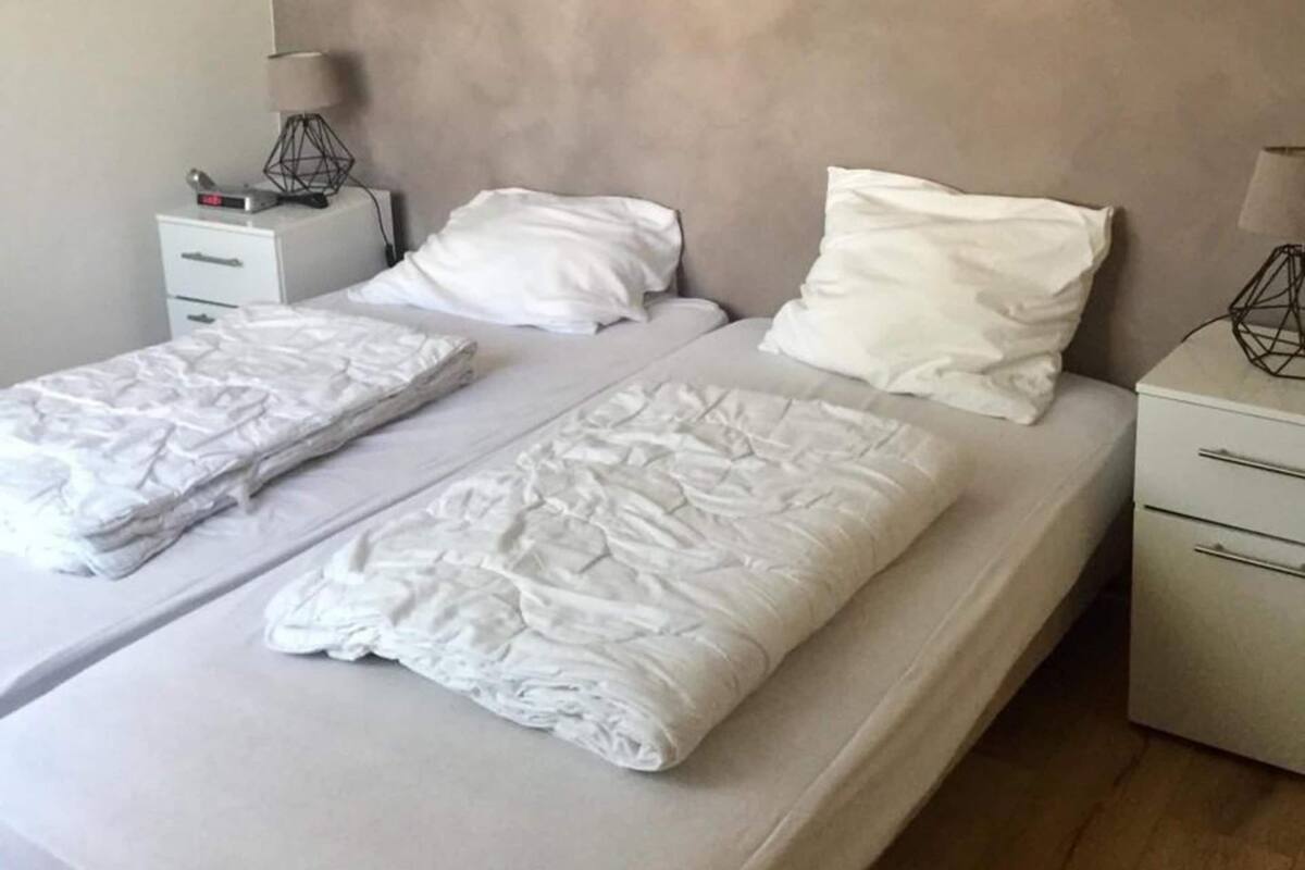 18 bedrooms, individually furnished