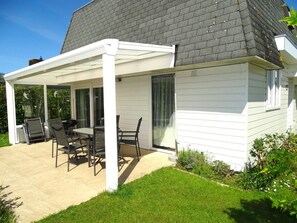 Deluxe House, 3 Bedrooms | Outdoor dining - Scheldeveste 157 Breskens (Breskens)