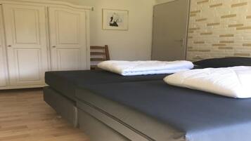 18 Schlafzimmer, individuell eingerichtet
