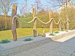 Luxury House, 3 Bedrooms | Property grounds - Rural Holiday Home With Terrace (Breskens)