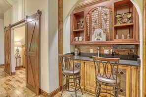 Luokittelematon kuva, 3 kautta 49, painike