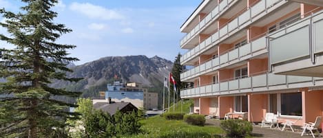 Esterni