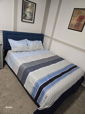 3 chambres, fer et planche Ă repasser, Wi-Fi, draps fournis