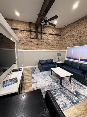 Smart TV y monitor de computadora 