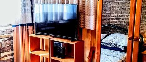 1 sovrum, strykjärn/strykbräda, wi-fi och sängkläder