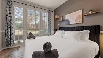 6 chambres, bureau, fer et planche à repasser, Wi-Fi