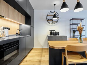 Fridge, microwave, oven, dishwasher