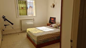 5 camere, ferro/asse da stiro, Wi-Fi