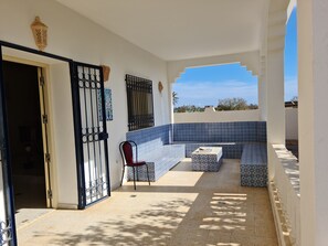 Terrace/patio - Villa de rêve les pieds dans l'eau Sweet villa "feet on the water (Sfax)