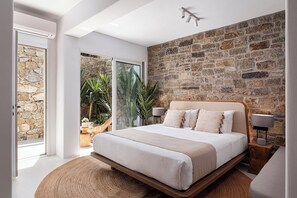 4 chambres, chambres insonorisées, fer et planche à repasser