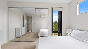 4 chambres, bureau, fer et planche à repasser, Wi-Fi gratuit