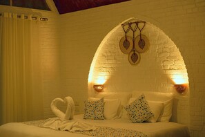 Egyptian cotton sheets, premium bedding, down comforters, minibar - Dolty Kato Nubian house  (Aswan)