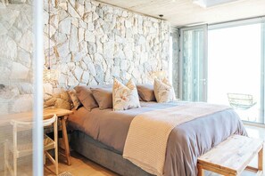 3 Schlafzimmer, Schreibtisch, Bügeleisen/Bügelbrett, Reisekinderbett