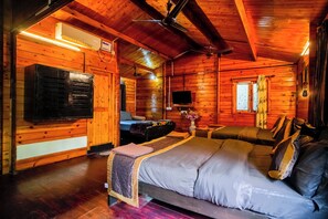 Presidential Suite Cottage - Janet & Johns Beach Resort Since 1989 (Anjuna)