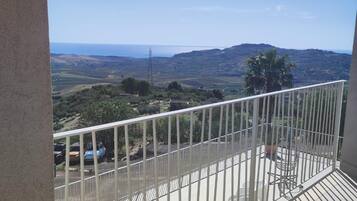 Caja de seguridad en la habitación, insonorización y wifi gratis