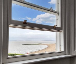 Interior - Loft on the Bay - Exquisite Sea Front Stay (Lancashire)