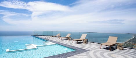 2 outdoor pools, open 6:00 AM to 8:00 AM, free pool cabanas