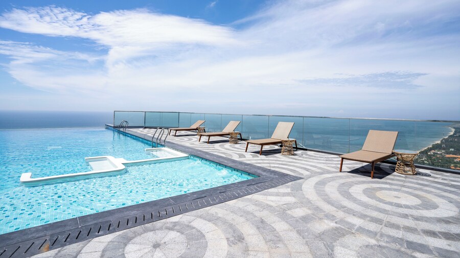 Apec Continental Mandala Retreat