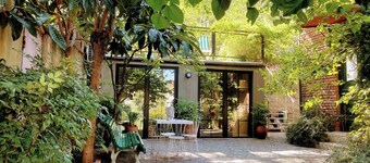 Chic Studio in Old Tbilisi Steps from Funicular & Sights