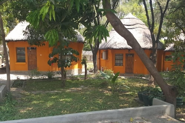 Espacio para trabajar con un portátil y wifi gratis