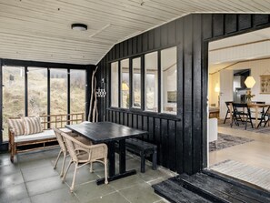 Dining - "Aarno" - 120m from the sea by Interhome (Løkken)