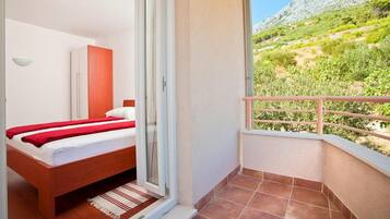 Apartment (Two-Bedroom Apartment) | Balcony
