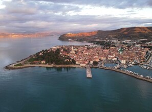 Aerial view - Downtown Izola Modern and Classy Apartments (Izola)