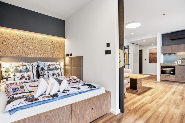 Möbel, Interior Design, Schlafzimmer, Wand, Bett, Flooring, Holz, Decke, Fussboden, Zimmer