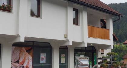 Luce Hilltop Cozy Apartment