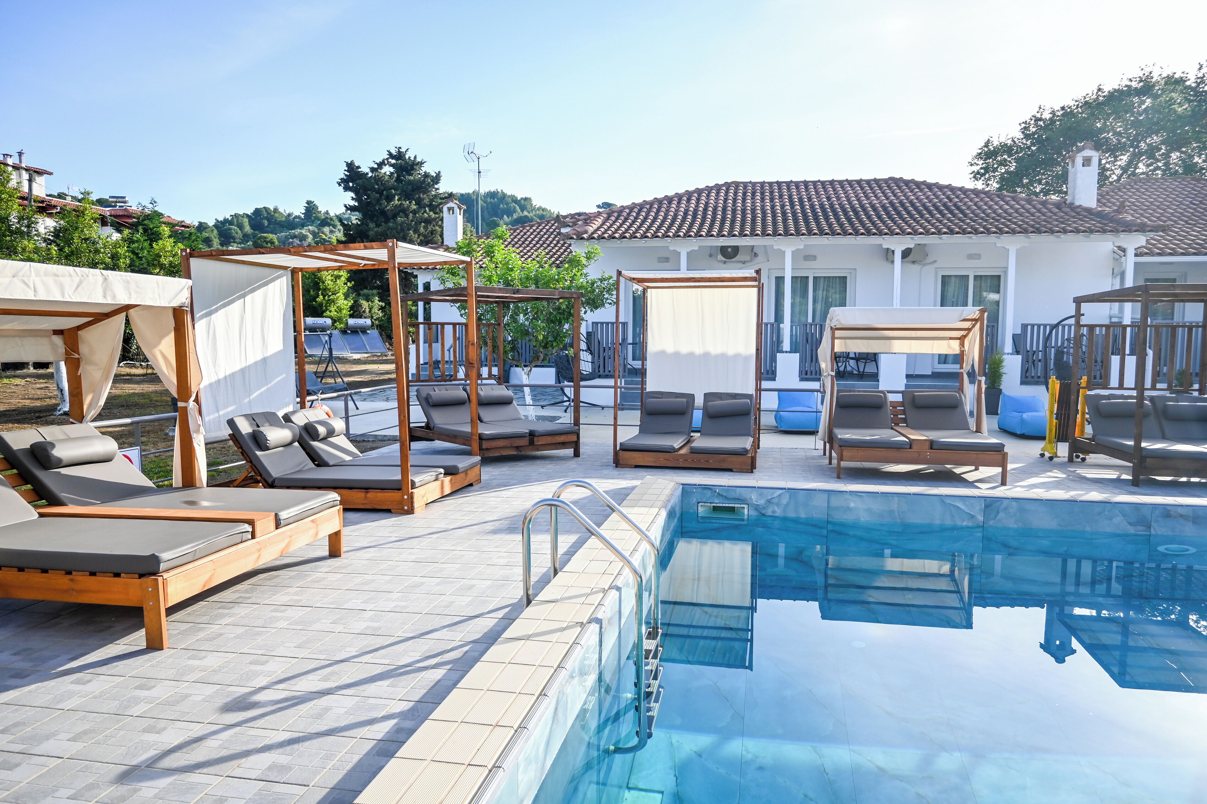 บริเวณภายนอก