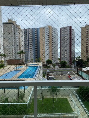 屋外プール、温水プール