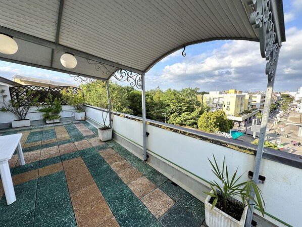 Apartment, Smoking | 1 bedroom