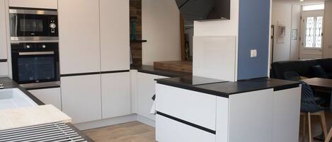 Fridge, microwave, dishwasher