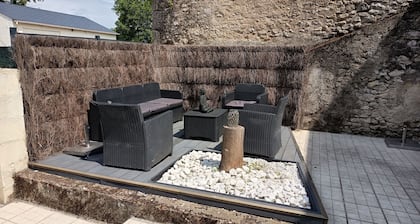 Maison familiale proche chùteaux, vélo Loire, parking privé