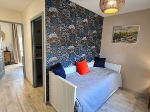 4 bedrooms, free WiFi