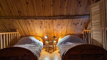 3 室のベッドルーム、WiFi (無料)