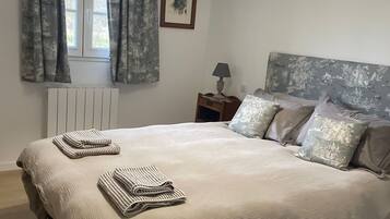 2 soveværelser, gratis Wi-Fi, sengetøj