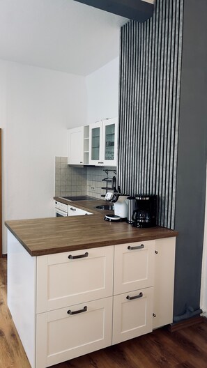 Apartment | Private kitchen | Fridge, microwave, oven, stovetop