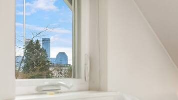 3 bedrooms, iron/ironing board, travel cot, WiFi